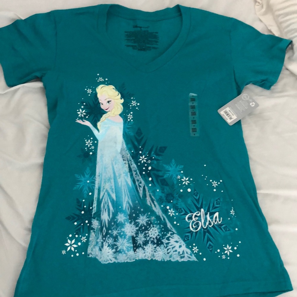 Disney Elsa V neck t shirt